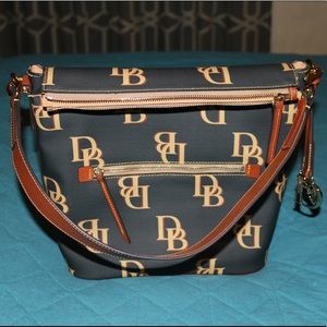 NWOT Dooney & Bourke Shoulder Bag